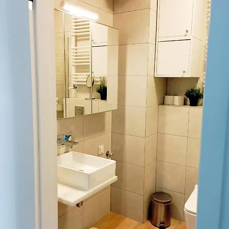 Apartament Flamingo Apartment *